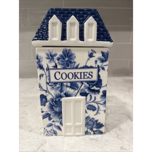 NEW Ceramic COOKIE JAR Blue White Floral Chinoiserie Vintage House Design Cute!! - Picture 1 of 12